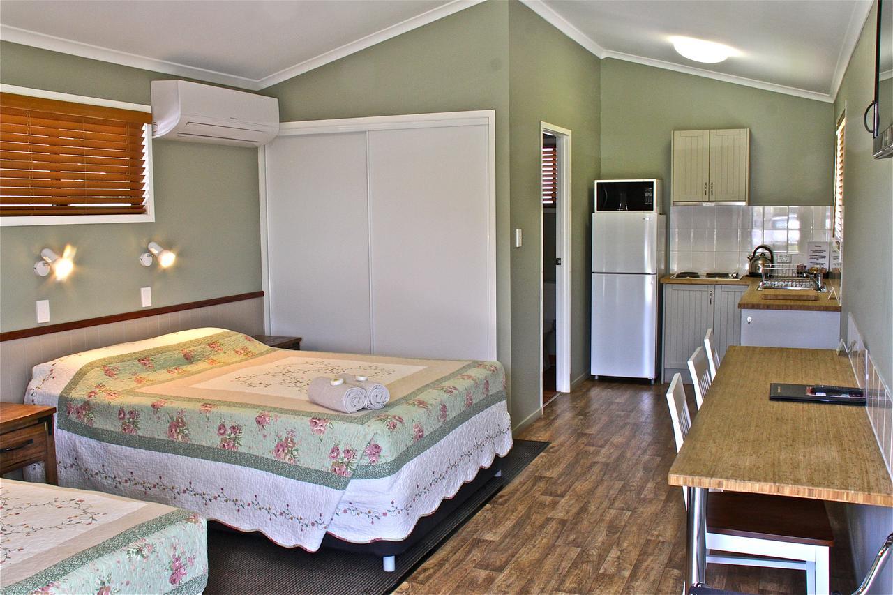 Barcaldine Country Motor Inn Exterior foto