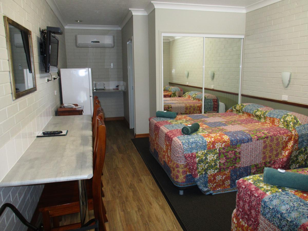 Barcaldine Country Motor Inn Exterior foto